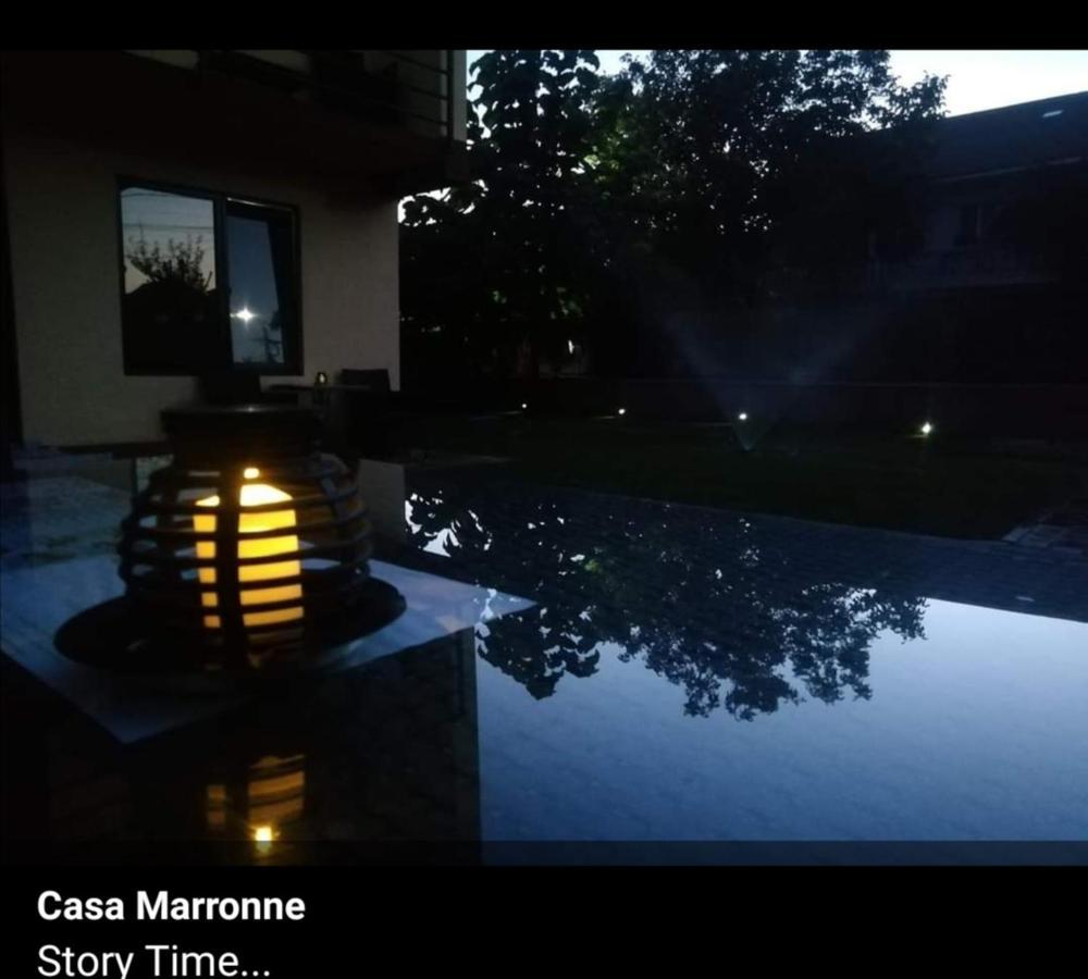 Готель Casa Marronne Костінешть Екстер'єр фото